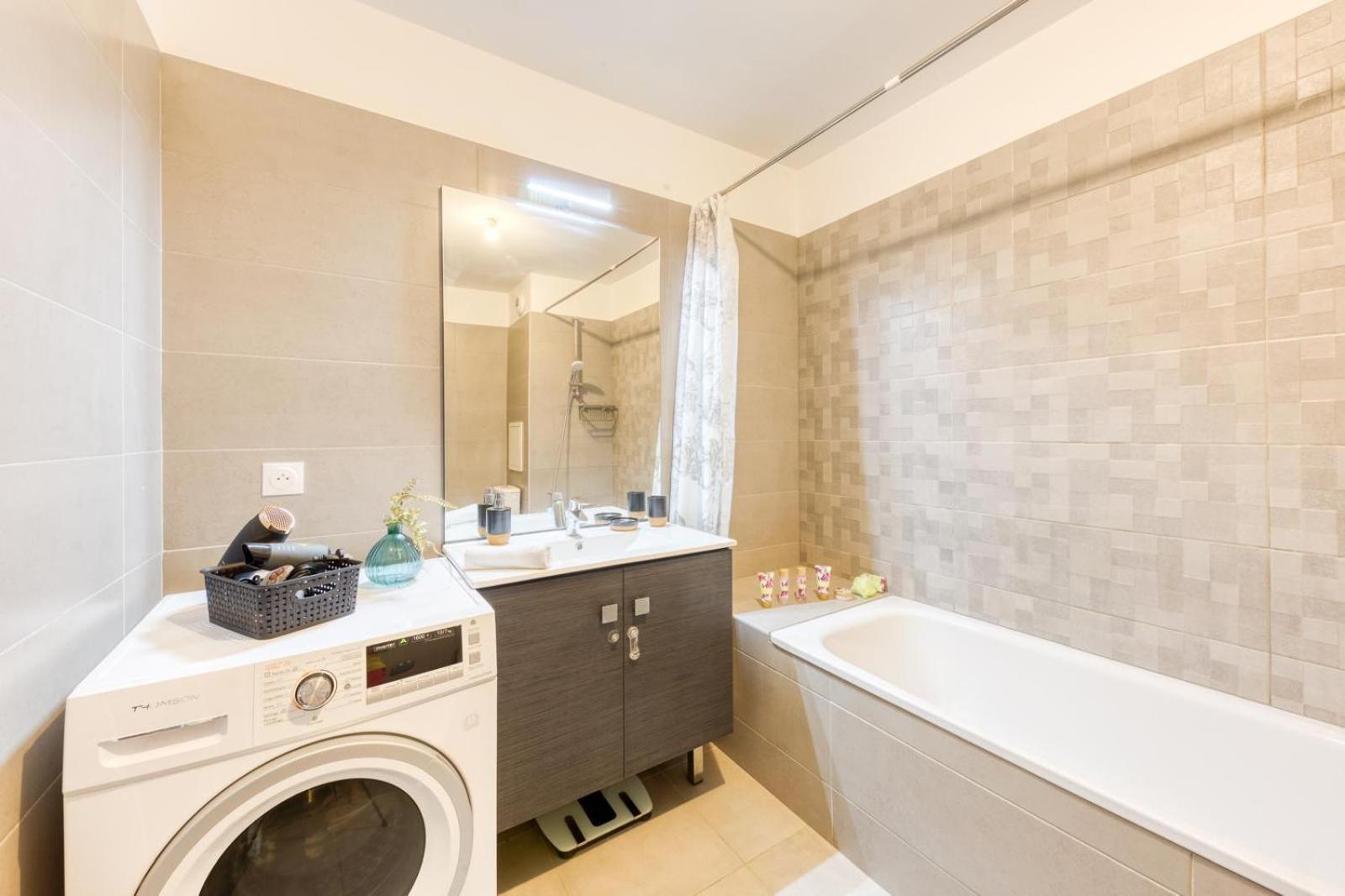 Charmant Appartement De Haut Standing Proche Du Centre-Ville الفورْديل المظهر الخارجي الصورة